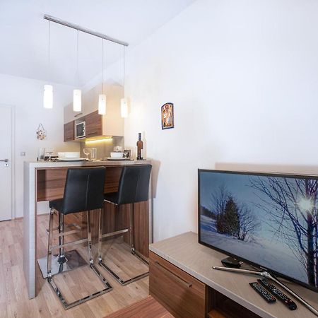 Depandance Marnet Sneznik Apartman Dolní Morava Kültér fotó